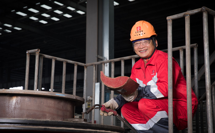 宏信建发建设者